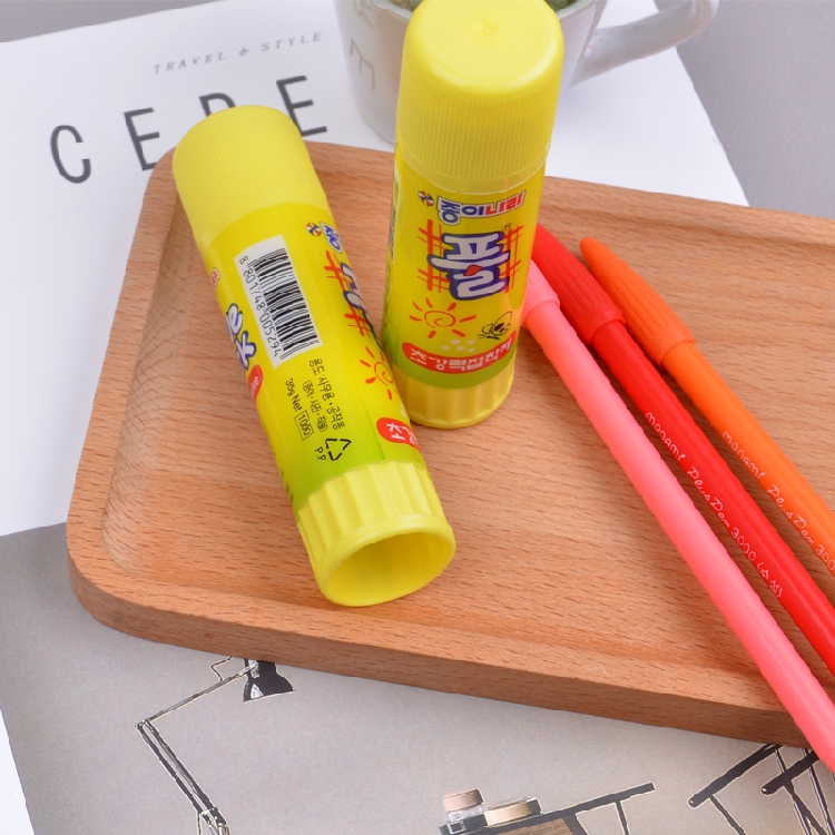 南韓（（Glue Stick）） 35G 高粘度固體膠/膠棒_http://02394.cn/img/sp/150/466bf3a5-32a6-497f-bbad-eea773e987bf.jpg