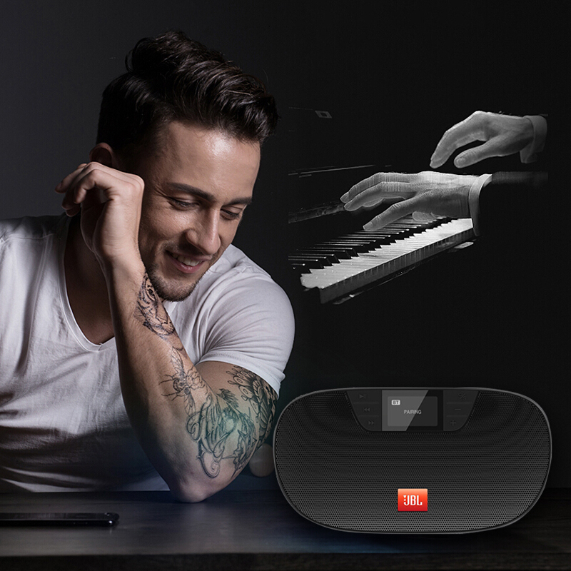 JBL TUNE2 BLM 無線藍(lán)牙音箱 便攜式音響 FM收音機(jī) 可連U盤TF卡 (黑色) _http://02394.cn/img/sp/286/21ae7512-3ffe-4498-90a2-30f959a7a4d0.jpg