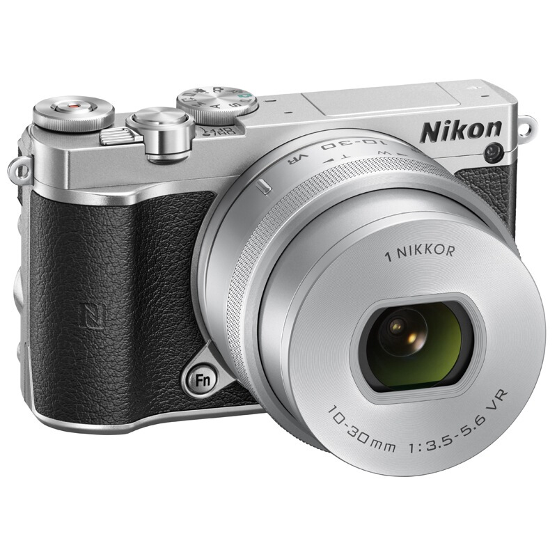 尼康（Nikon） J5 微單相機（J5+1 10-30mm f/3.5-5.6 PD鏡頭套機銀色）_http://02394.cn/img/sp/307/474c206a-6931-47f0-bffe-bb30aa8f4b98.jpg