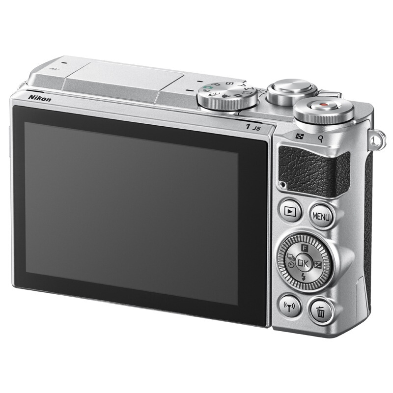 尼康（Nikon） J5 微單相機(jī)（10-100mm f/4-5.6鏡頭套機(jī)銀色）_http://02394.cn/img/sp/307/a1afc20e-8ba8-4fd6-8f4a-6869e6e0b15e.jpg