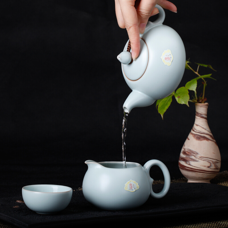 東道汝窯 功夫茶具套裝 祈福茶壺半組（天青色）_http://02394.cn/img/sp/437/a2e4ff68-0c73-4a56-a981-6502010766d0.jpg